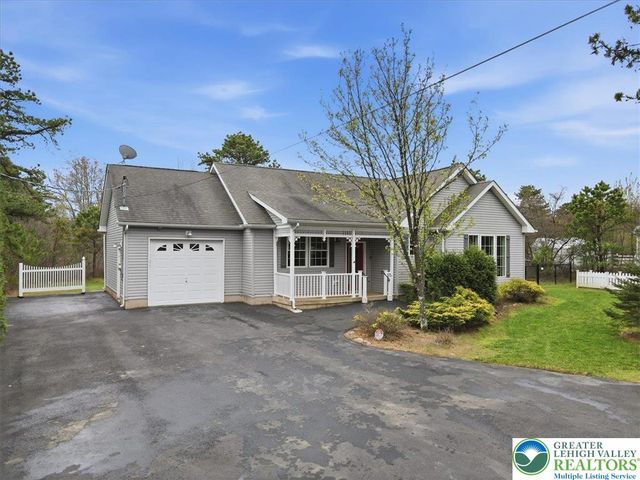 64 Robertson Road, Penn Forest Twp, PA 18229