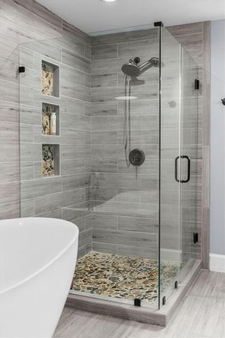 5614 Spanish Oak Drive, Houston, TX 77066