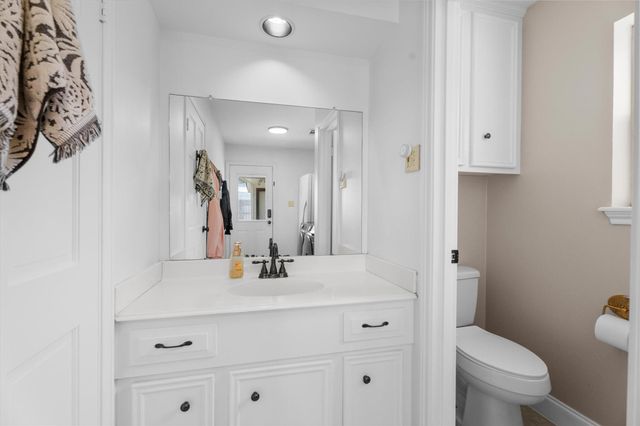 5614 Spanish Oak Drive, Houston, TX 77066