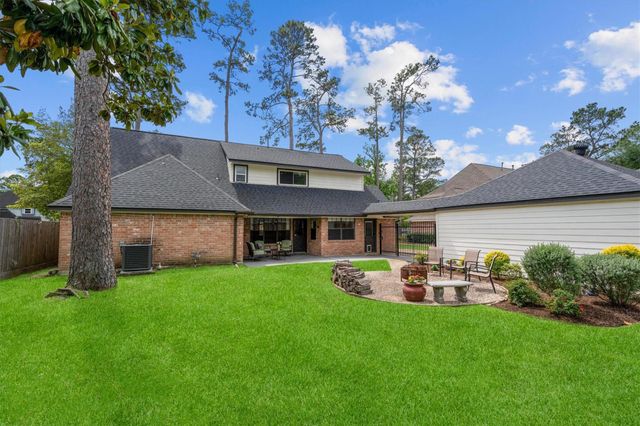 5614 Spanish Oak Drive, Houston, TX 77066