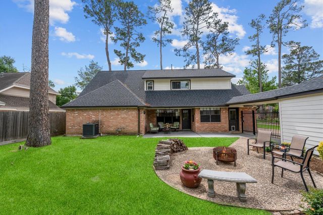 5614 Spanish Oak Drive, Houston, TX 77066