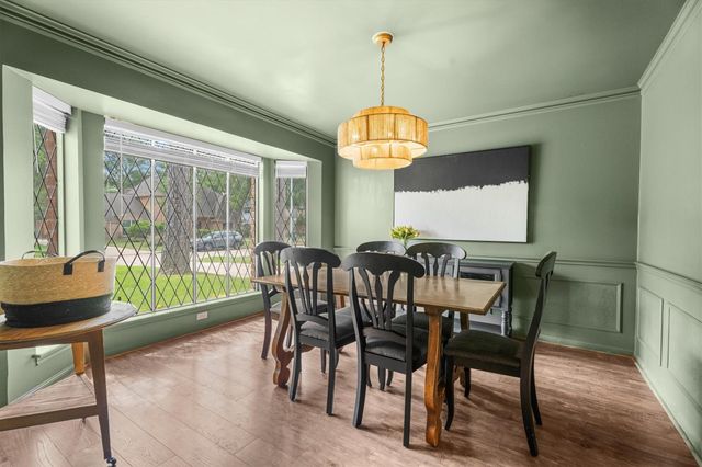 5614 Spanish Oak Drive, Houston, TX 77066