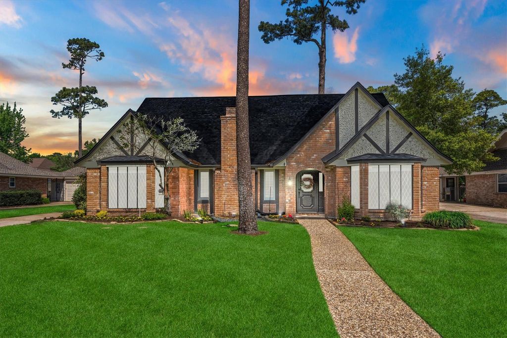 5614 Spanish Oak Drive, Houston, TX 77066