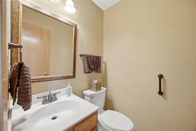4476 87th Street, Urbandale, IA 50322