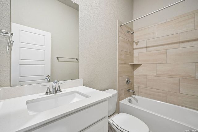 11403 Feather Vale, San Antonio, TX 78254