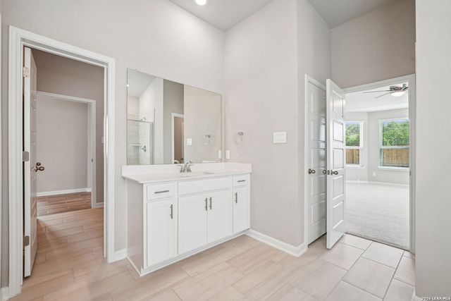 11403 Feather Vale, San Antonio, TX 78254