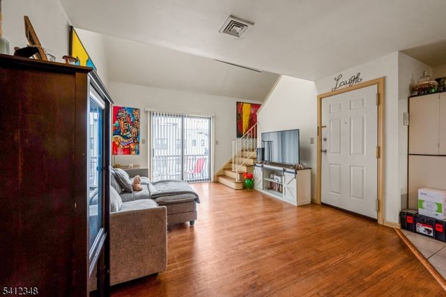 120 Westfield Ave 7A, Elizabeth City, NJ 07208