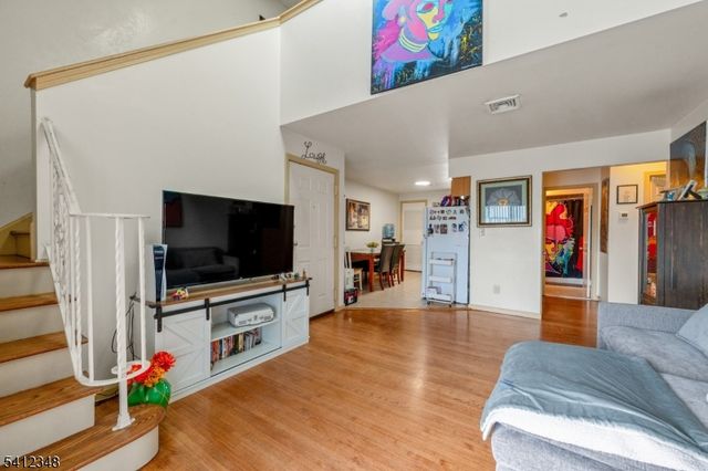 120 Westfield Ave 7A, Elizabeth City, NJ 07208