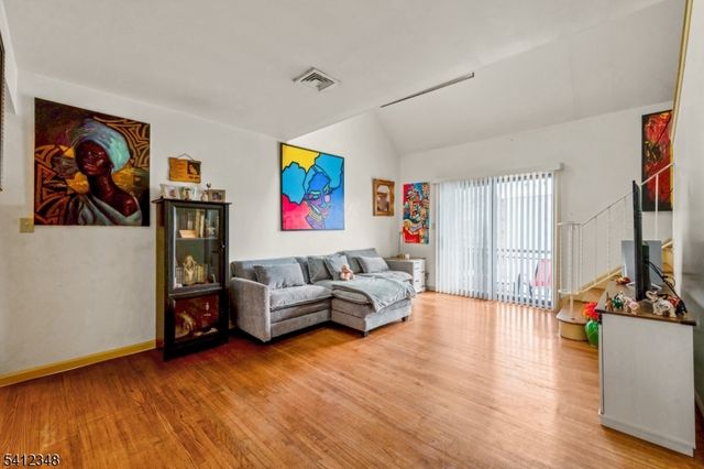 120 Westfield Ave 7A, Elizabeth City, NJ 07208