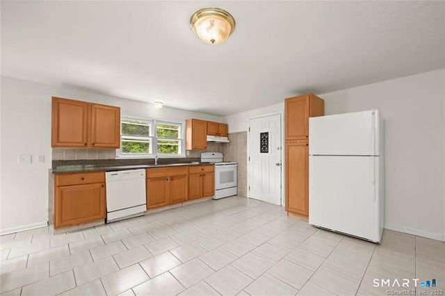 1346 High Ridge Road, Stamford, CT 06903