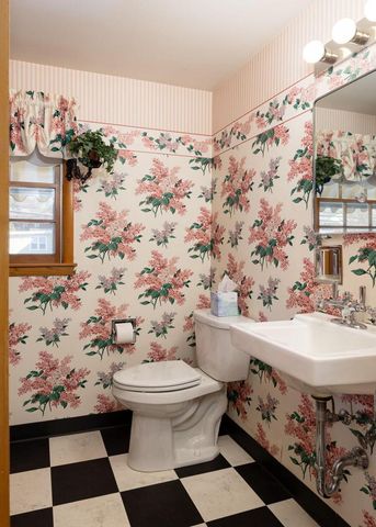 1721 31st STREET S, La Crosse, WI 54601