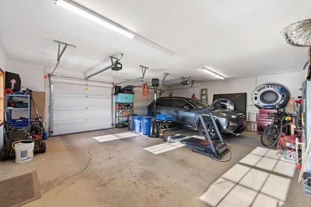 196 S Williamstown Ridge, Mineral Bluff, GA 30559