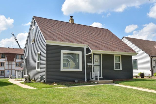 3137 S 19th STREET, Milwaukee, WI 53215