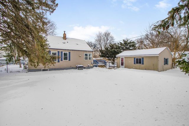 5357 Raymond Avenue, Mounds View, MN 55112