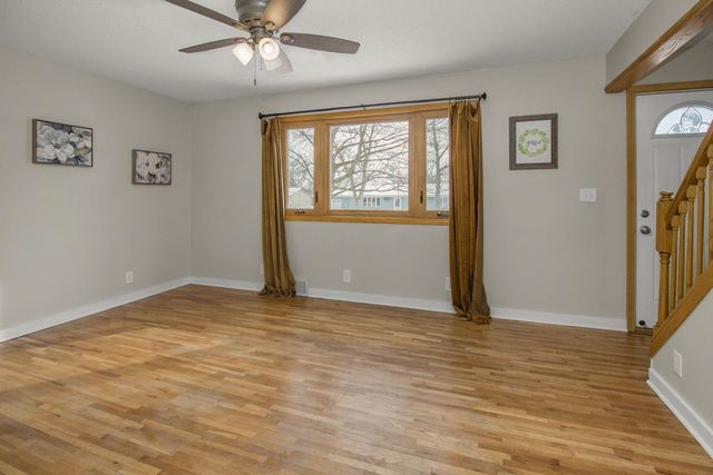 5357 Raymond Avenue, Mounds View, MN 55112