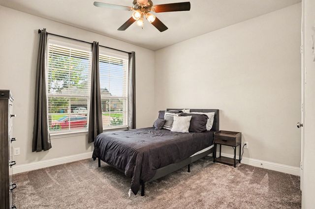252 Lillian Lane, Waxahachie, TX 75165