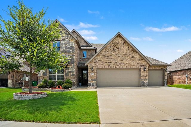 252 Lillian Lane, Waxahachie, TX 75165