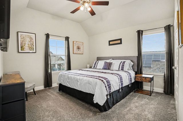 252 Lillian Lane, Waxahachie, TX 75165