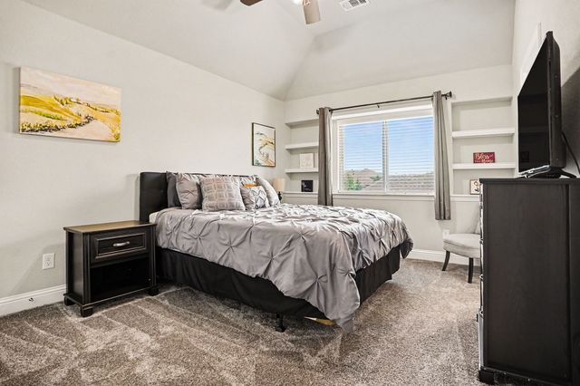 252 Lillian Lane, Waxahachie, TX 75165