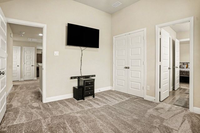 252 Lillian Lane, Waxahachie, TX 75165