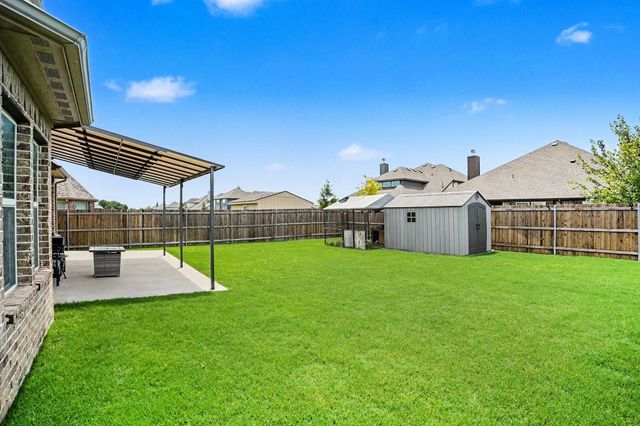 252 Lillian Lane, Waxahachie, TX 75165
