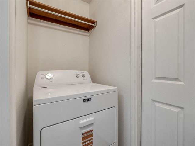 521 Apache Gate Drive, Yukon, OK 73099
