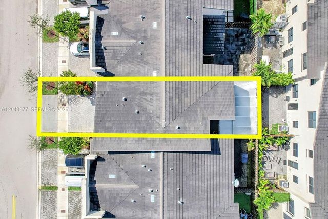 10533 NW 81st St, Doral, FL 33178