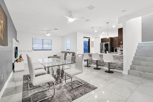 10533 NW 81st St, Doral, FL 33178
