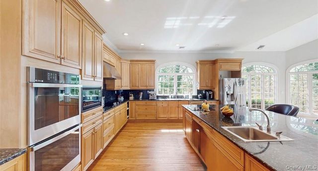 406 Duck Pond, Locust Valley, NY 11560