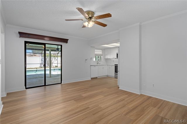 5519 Fulmar Drive, Tampa, FL 33625