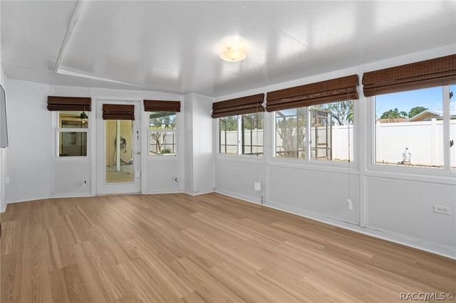 5519 Fulmar Drive, Tampa, FL 33625