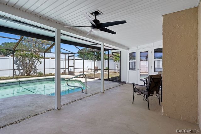 5519 Fulmar Drive, Tampa, FL 33625