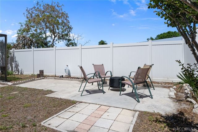 5519 Fulmar Drive, Tampa, FL 33625