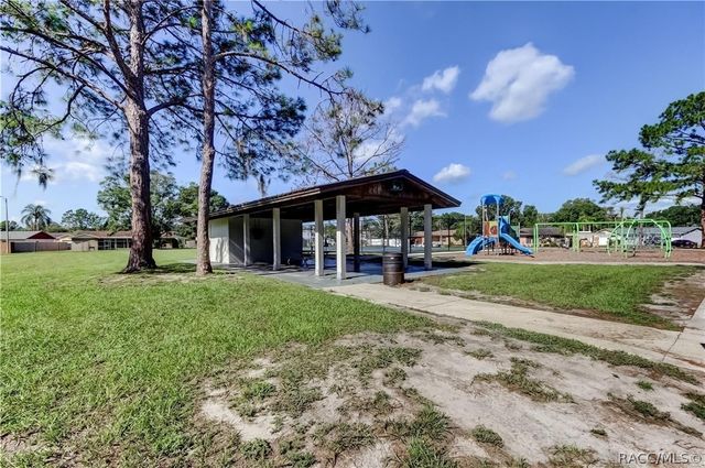 5519 Fulmar Drive, Tampa, FL 33625