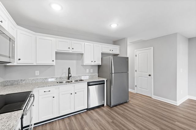 580 Heritage Pointe Dr Unit 609, Clarksville, TN 37042