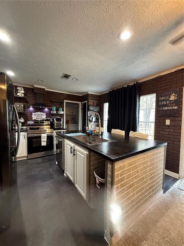 2871 NE 161 STREET, Citra, FL 32113