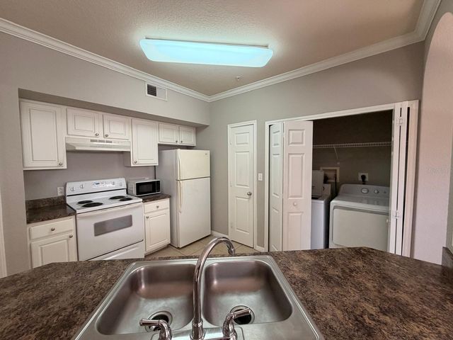 911 N ORANGE AVENUE 125, Orlando, FL 32801