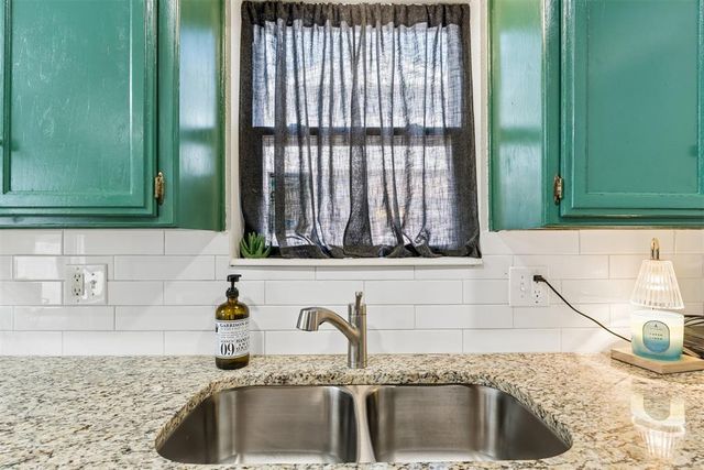 513 Willow Ridge Place, Edmond, OK 73003