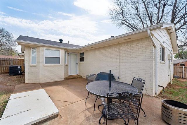 513 Willow Ridge Place, Edmond, OK 73003