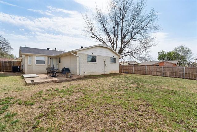 513 Willow Ridge Place, Edmond, OK 73003