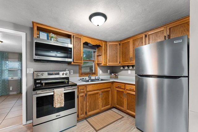 1435 9TH STREET, Green Bay, WI 54303