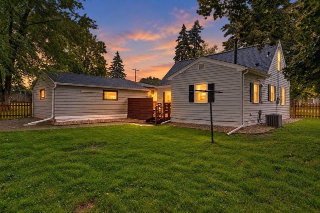 1435 9TH STREET, Green Bay, WI 54303