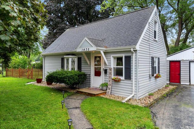 1435 9TH STREET, Green Bay, WI 54303
