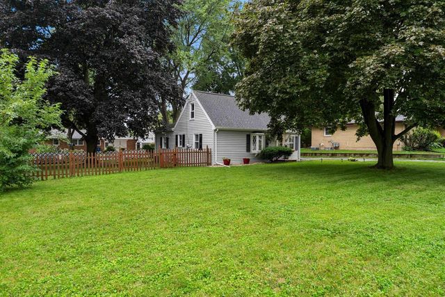 1435 9TH STREET, Green Bay, WI 54303
