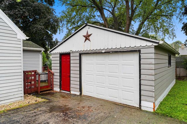 1435 9TH STREET, Green Bay, WI 54303