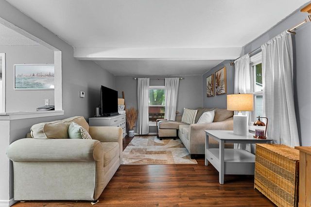 1435 9TH STREET, Green Bay, WI 54303
