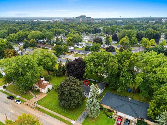 1435 9TH STREET, Green Bay, WI 54303