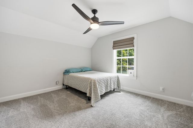 65 Sheltontown Rd, Manchester, TN 37355