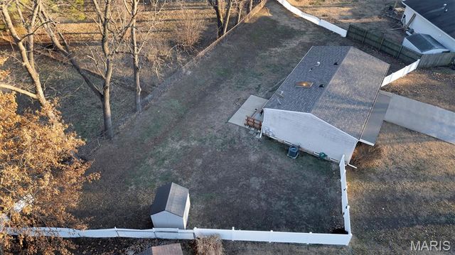 8 Archers Court, St Peters, MO 63376