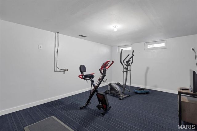 8 Archers Court, St Peters, MO 63376